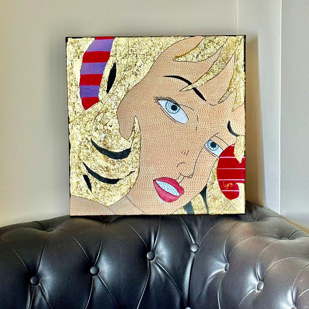 Représentation d'un figure classique du Pop Art retravaillé avec de la feuille d'or par Thomas Lyra artiste